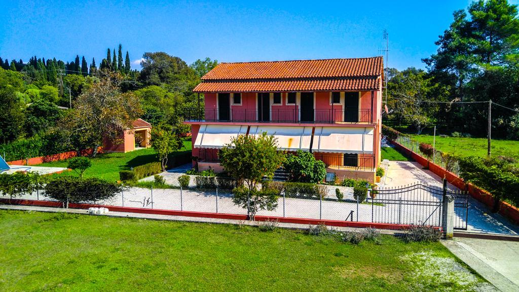 Gregory-Vassilis Apartments ดัสเซีย ภายนอก รูปภาพ